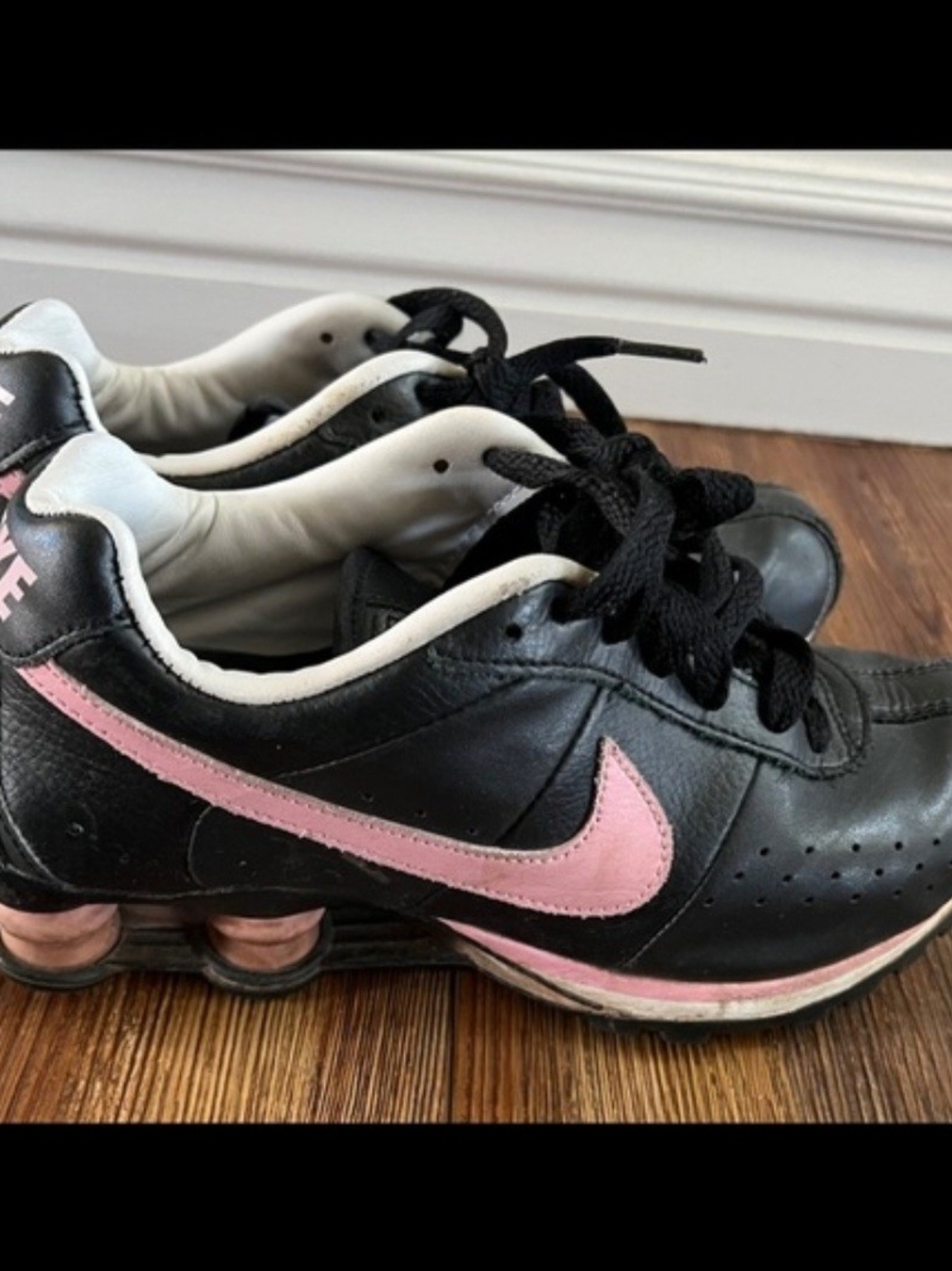 Nike Black and Pink Women's Sneakers